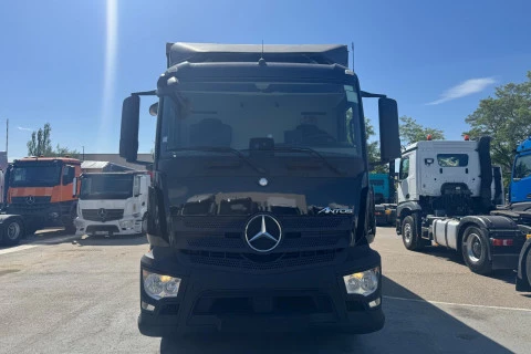 Mercedes-Benz Antos 1830 L