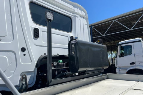 Mercedes-Benz Arocs 1830