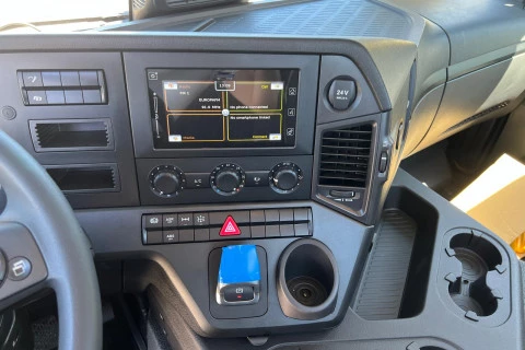 Mercedes-Benz Arocs 1830