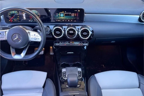 Mercedes-Benz CLA CLA 180