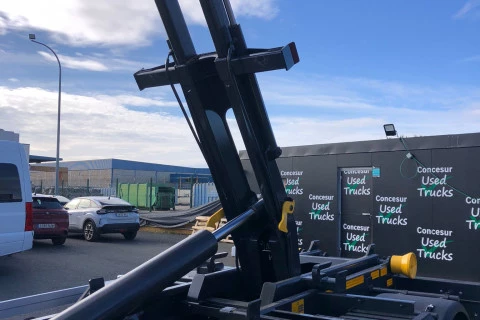 Mercedes-Benz Atego 1218 LNR + GANCHO PORTACONTENEDORES JIMECA 8 T. NUEVO