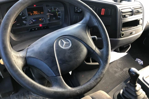 Mercedes-Benz Atego 1218 LNR + GANCHO PORTACONTENEDORES JIMECA 8 T. NUEVO