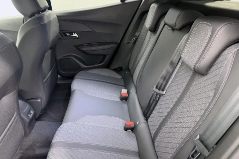 Peugeot 2008 N2008 Allure Hybrid 145 eDCS6