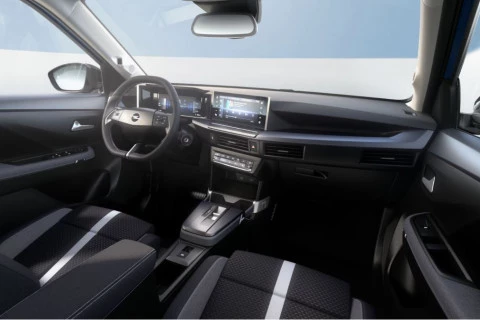 Opel Frontera 1.2T XHT Hybrid eDCT6 107kW GS