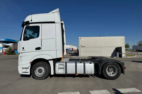 Mercedes-Benz Actros 1848 LS