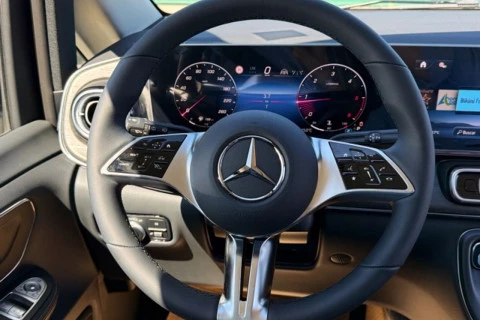 Mercedes-Benz Clase V 220 d Avantgarde Largo