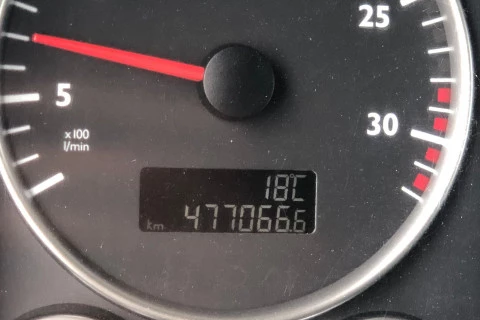 MAN TGL 12 TONELADAS + GANCHO DE 8 TONELADAS