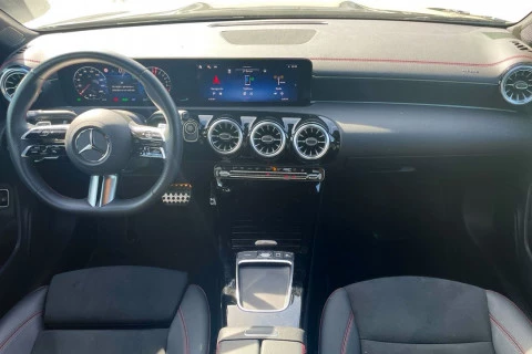 Mercedes-Benz CLA CLA 200 D DCT