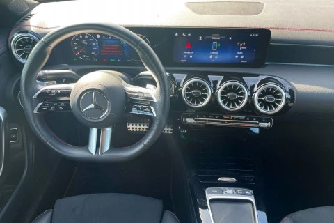 Mercedes-Benz CLA CLA 200 D DCT