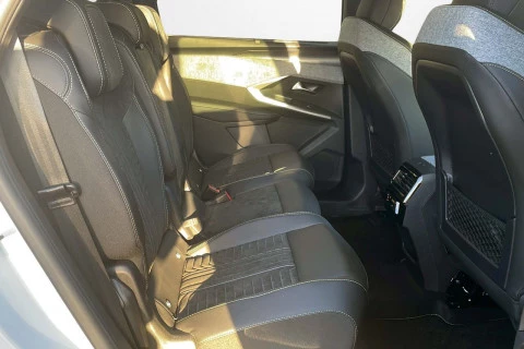 Peugeot 5008 Hybrid 1.2 107KW GT eDCS6