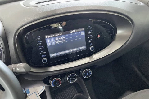 Toyota Aygo X Cross 1.0 VVT-I 72CV Play