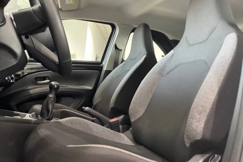 Toyota Aygo X Cross 1.0 VVT-I 72CV Play