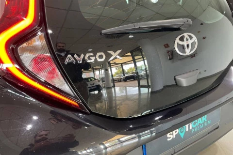 Toyota Aygo X Cross 1.0 VVT-I 72CV Play