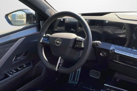 Opel Astra Electric 54kWh GS Auto