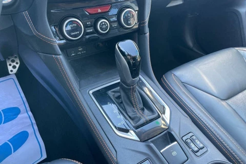 Subaru XV 2.0i Hybrid CVT Executive Plus