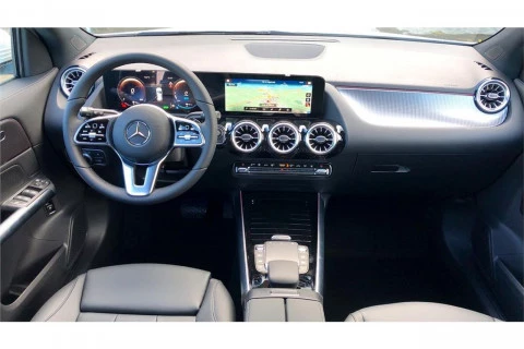 Mercedes-Benz GLA GLA 180