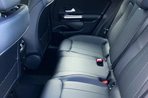 Mercedes-Benz GLA GLA 180