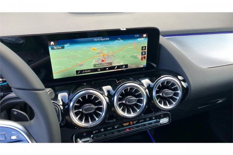 Mercedes-Benz GLA GLA 180