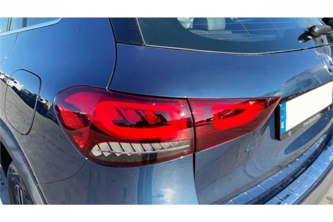 Mercedes-Benz GLA GLA 180