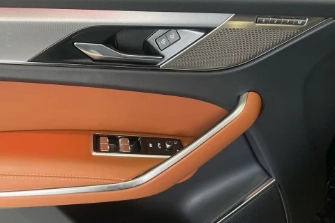 Jaguar F-Pace 2.0 I4 MHEV R-Dynamic S 90th Anniversary AWD AT 150 kW (204 CV)