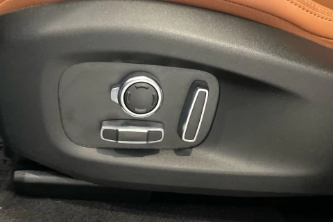 Jaguar F-Pace 2.0 I4 MHEV R-Dynamic S 90th Anniversary AWD AT 150 kW (204 CV)