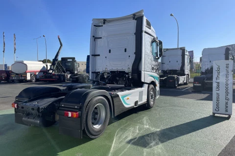 Mercedes-Benz Actros 1851LS