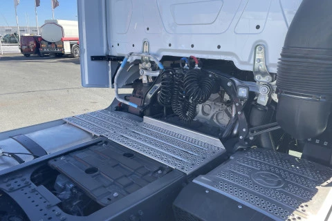 Mercedes-Benz Actros 1851LS