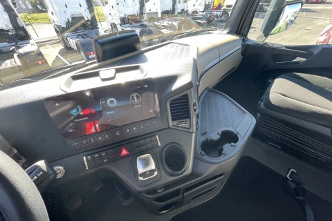 Mercedes-Benz Actros 1851LS