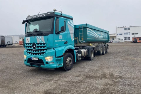 Mercedes-Benz Arocs 1845 LS