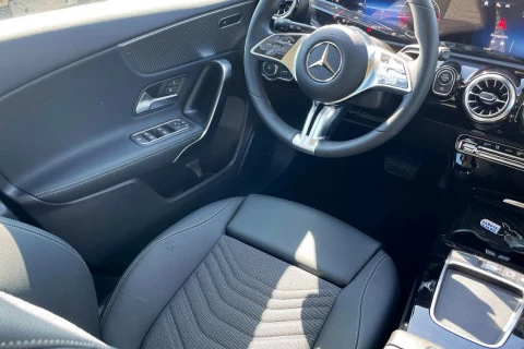 Mercedes-Benz Clase A A 250 e con tecnología híbrida EQ