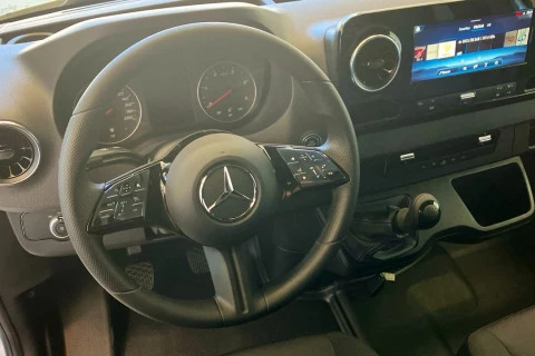 Mercedes-Benz Sprinter 311 CDI Furgon PRO Medio