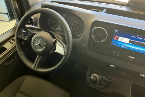 Mercedes-Benz Sprinter 311 CDI Furgon PRO Medio