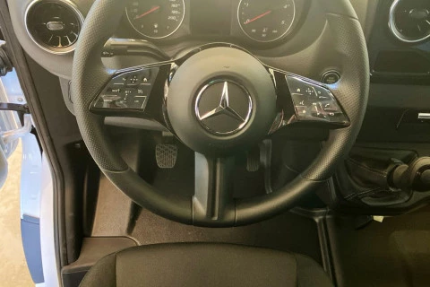Mercedes-Benz Sprinter 311 CDI Furgon PRO Medio