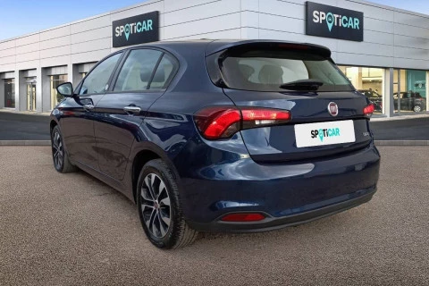 Fiat Tipo 5P 1.4 T-Jet 88kW (120CV) Mirror