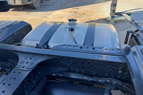 Mercedes-Benz Actros 1851 LS