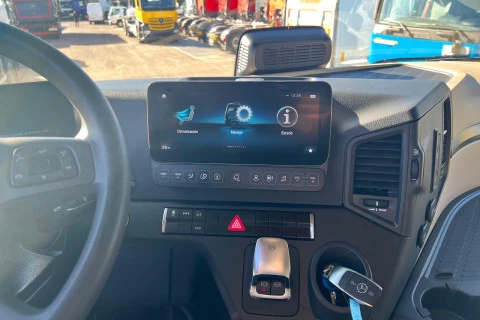 Mercedes-Benz Actros 1851 LS