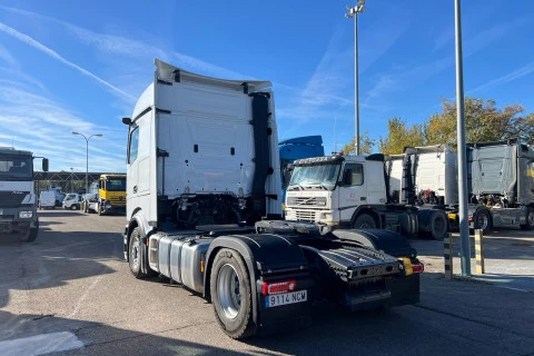 Mercedes-Benz Actros 1851 LS