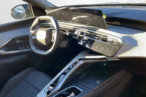 Peugeot 3008 Hybrid 1.2 107KW Allure Exclusive eDCS6