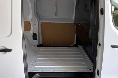 Citroën Jumpy Furgón M Diésel 120 CV Manual