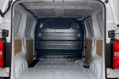 Citroën Jumpy Furgón M Diésel 120 CV Manual