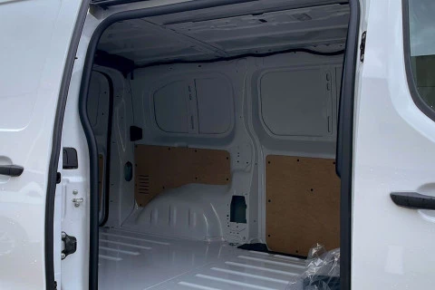 Citroën Jumpy Furgón M Diésel 120 CV Manual