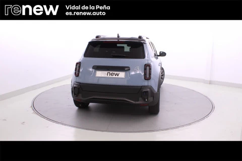 Renault 4 E-Tech Renault  electrico Renault  Iconiq autonomia confort 110kW