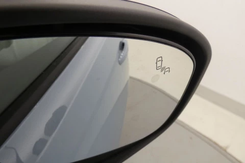 Renault 4 E-Tech Renault  electrico Renault  Iconiq autonomia confort 110kW