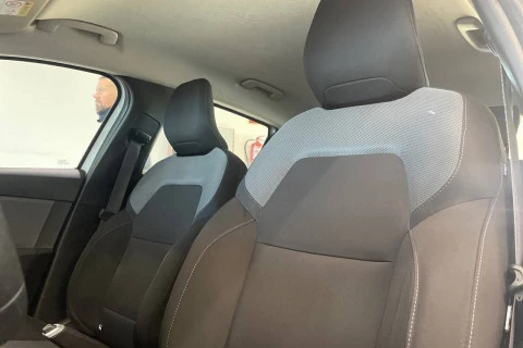 Renault Clio Business SCe 49 kW (67CV)