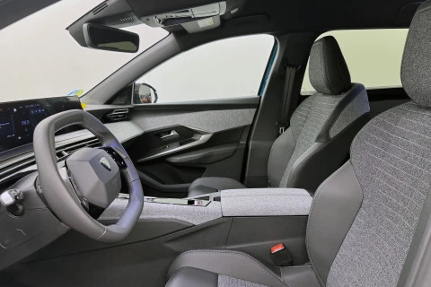 Peugeot 5008 Hybrid 1.2 107KW Allure eDCS6