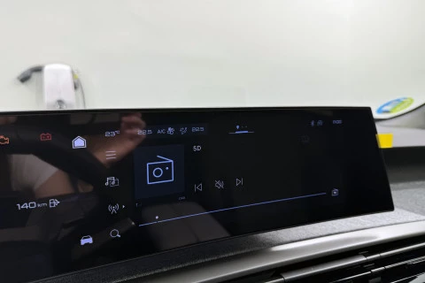 Peugeot 5008 Hybrid 1.2 107KW Allure eDCS6