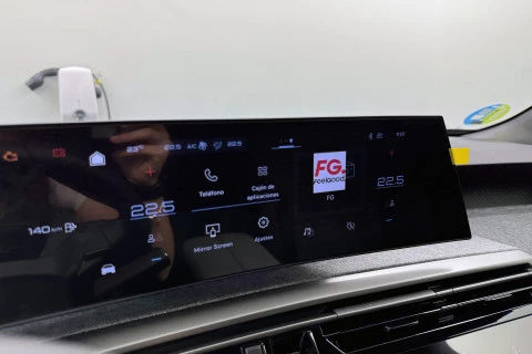 Peugeot 5008 Hybrid 1.2 107KW Allure eDCS6