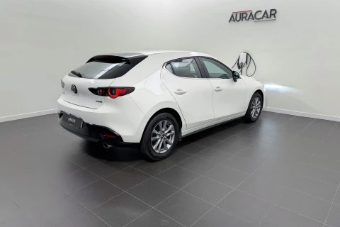Mazda3 2.5L E-SKY G MHEV 103kW Prime-line