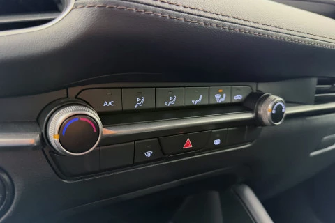 Mazda3 2.5L E-SKY G MHEV 103kW Prime-line