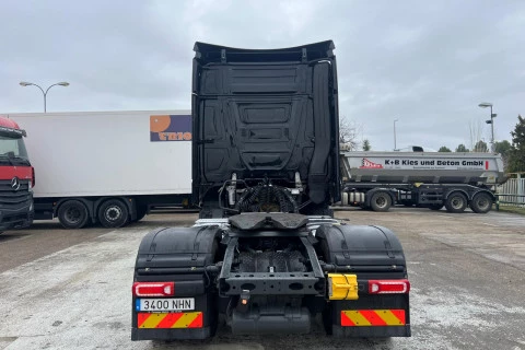 Mercedes-Benz Actros 1853 LS